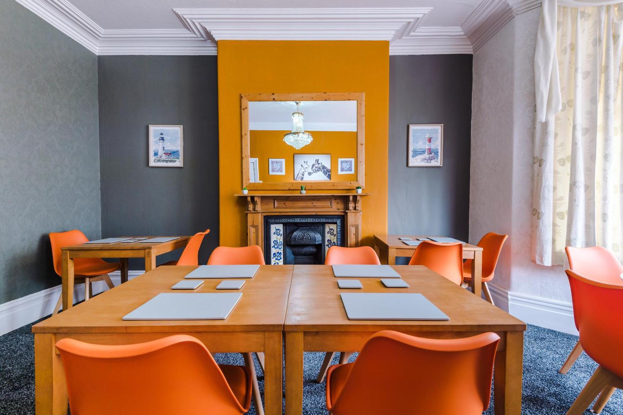 Pebbles Guest House Μπλάκπουλ Εξωτερικό φωτογραφία