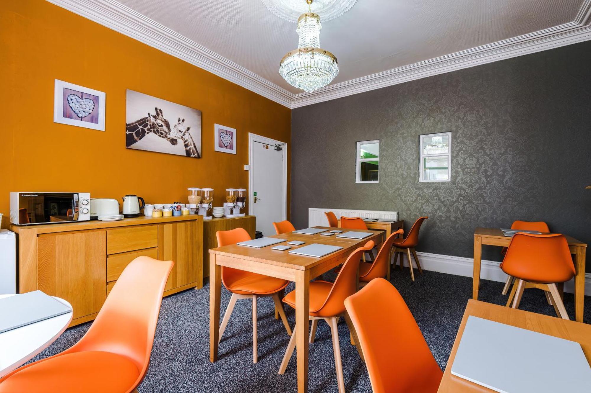 Pebbles Guest House Μπλάκπουλ Εξωτερικό φωτογραφία